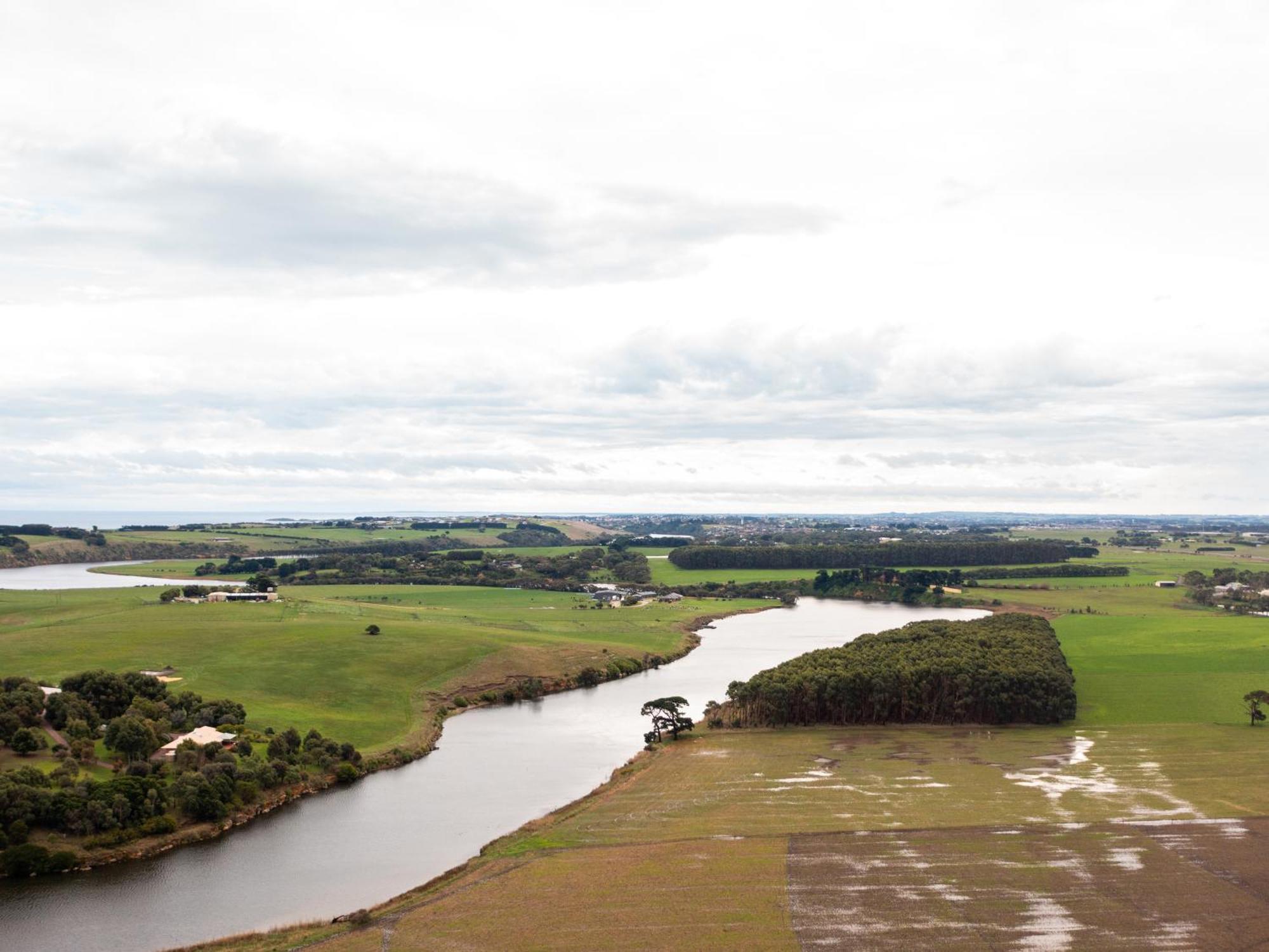 Nrma Warrnambool Riverside Holiday Park Exteriör bild