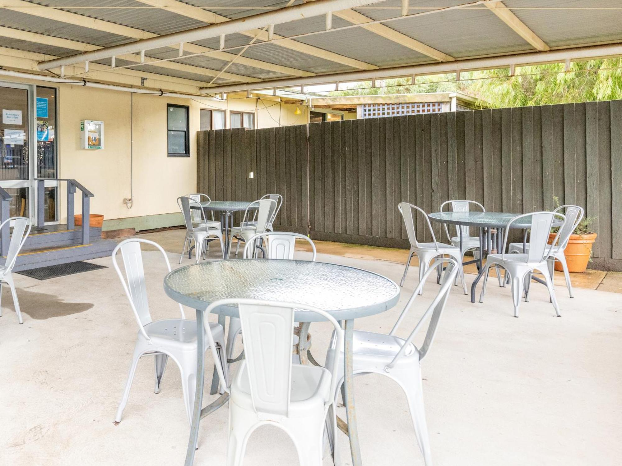 Nrma Warrnambool Riverside Holiday Park Exteriör bild
