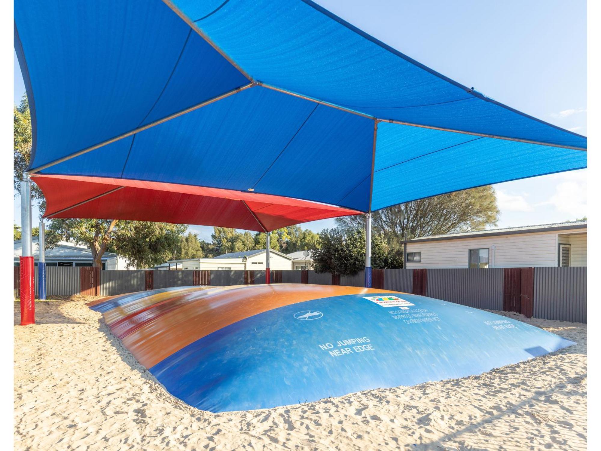 Nrma Warrnambool Riverside Holiday Park Exteriör bild