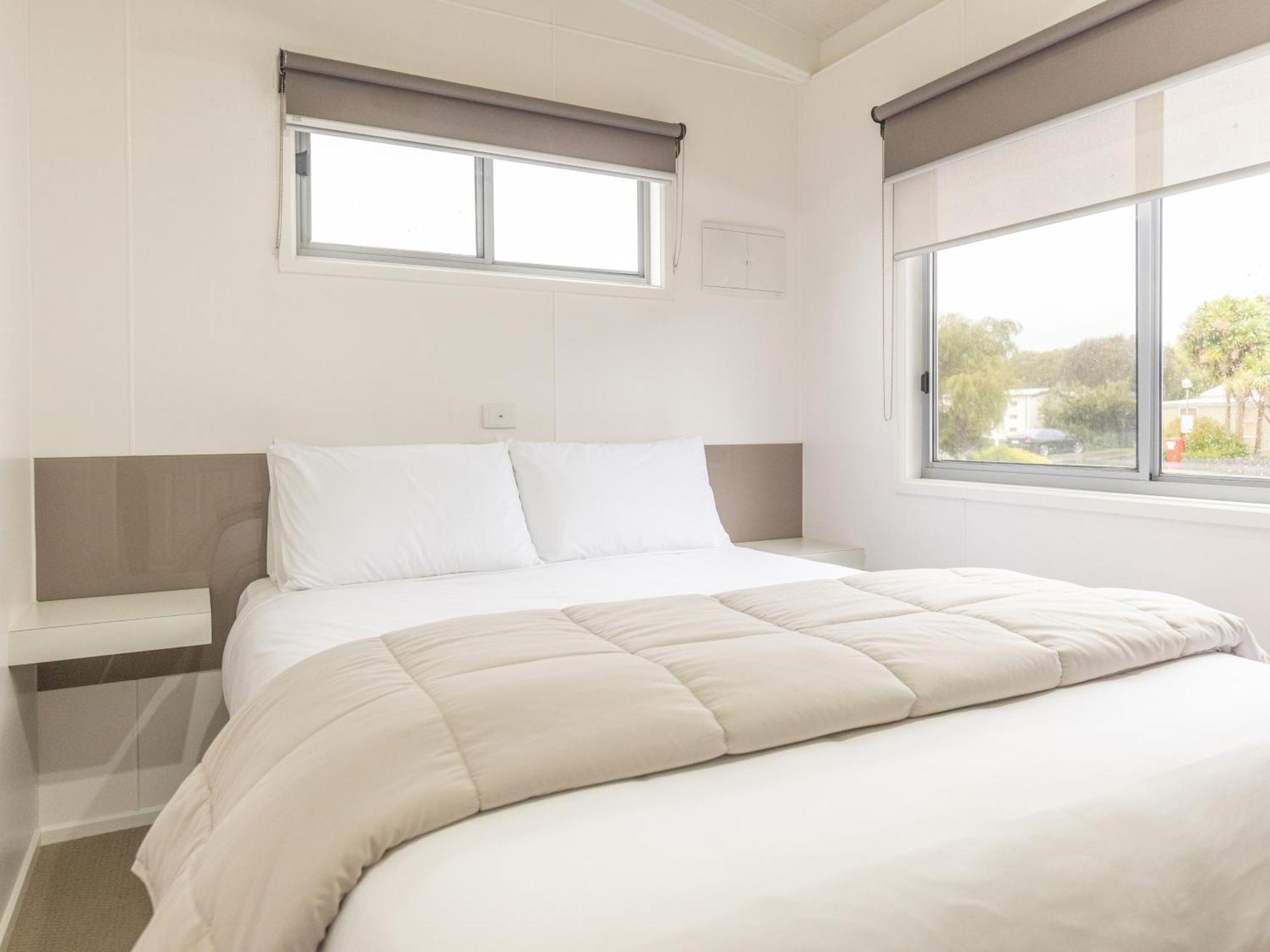 Nrma Warrnambool Riverside Holiday Park Rum bild