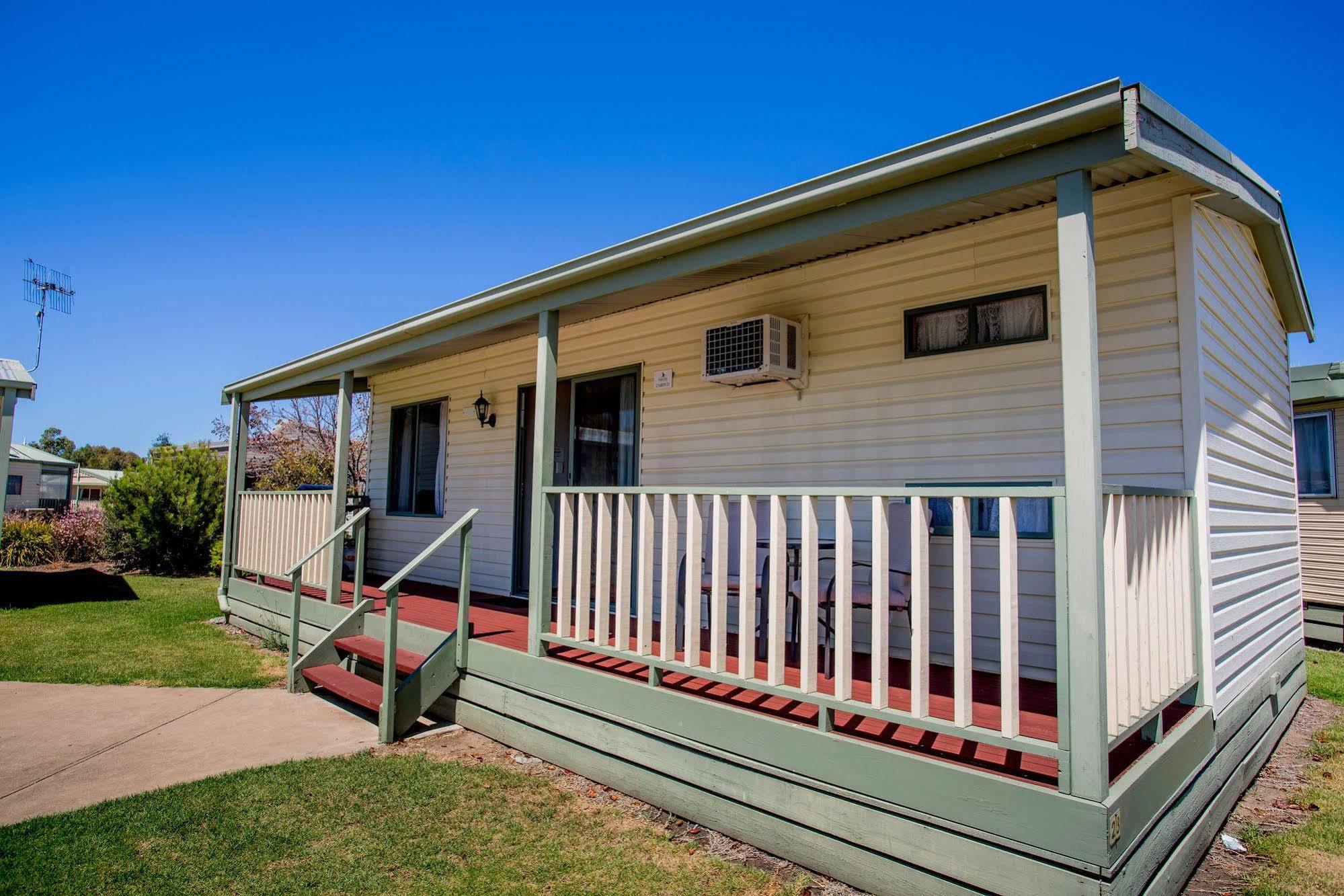 Nrma Warrnambool Riverside Holiday Park Exteriör bild