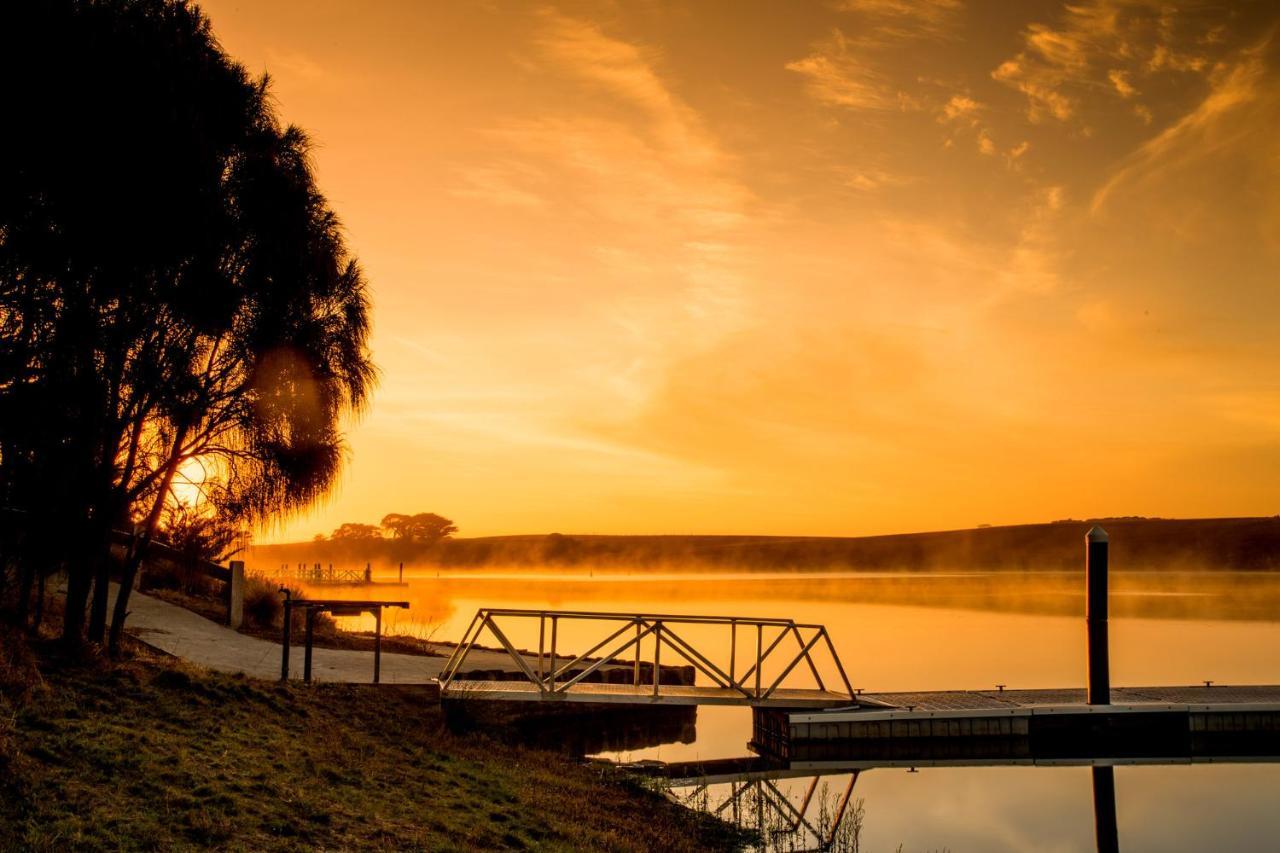 Nrma Warrnambool Riverside Holiday Park Exteriör bild